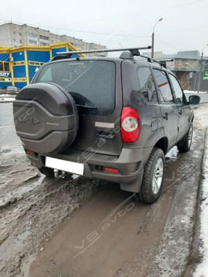 Колпак (чехол) запасного колеса "Razor" Шевроле Нива