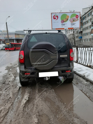 Колпак (чехол) запасного колеса "Razor" Шевроле Нива