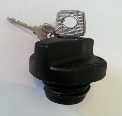 Пробка бензобака с замком