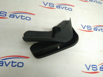 Передние брызговики Лада Веста