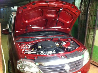 Упор капота (газовый) Лада Ларгус (2012-н.в.), Renault Logan (2004-н.в.)
