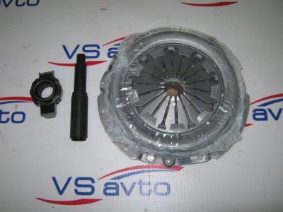 Комплект сцепления (корзина+диск+выжимной) ВАЗ 2110 (21100160100082)