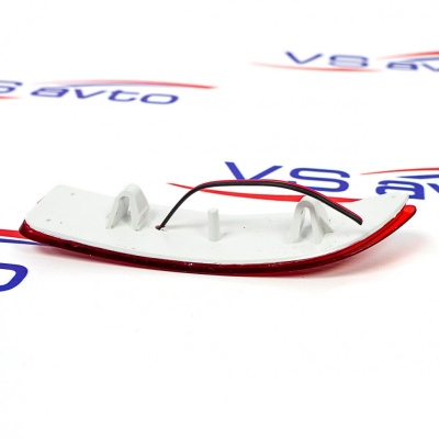 Диодные катафоты в задний бампер Лада Ларгус