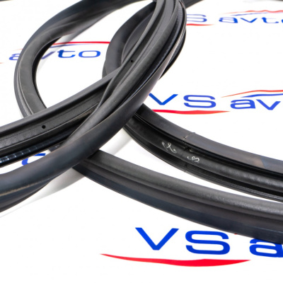 Уплотнитель проёма двери Лада Калина, Гранта