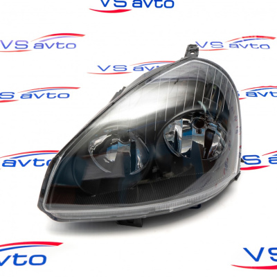 Фары передние Лада Приора (черная подложка)