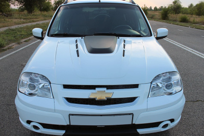 Капот «DTM» (без отверстий в воздухозаборниках) 2123 Шевроле Нива (под окраску)