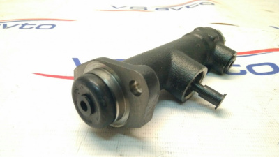 Главный цилиндр привода сцепления ВАЗ 2101 (21010160261000)