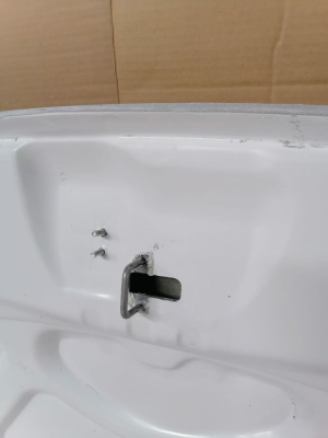 Капот стеклопластиковый (Стандарт) ГРАНТА FL (под окраску)