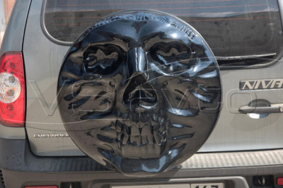 Колпак (чехол) запасного колеса Trofey "Череп" Шевроле Нива
