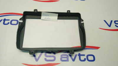 Рамка переходная для магнитолы 2 DIN Лада Веста