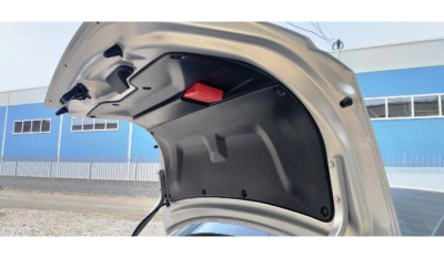 Обивка крышки багажника с карманом под знак аварийной остановки Лада Гранта FL (седан) рестайлинг (2018 -)