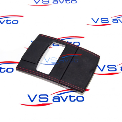 Корпус контейнера обивки крыши салона обшитый экокожей с цветной прострочкой Лада Приора