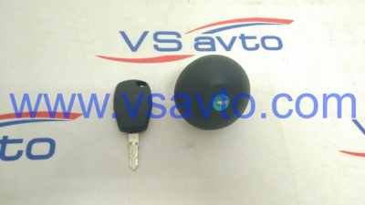 Пробка бензобака с замком Лада Ларгус, Renault Logan/Duster/Sandero, Nissan Almera/Terrano