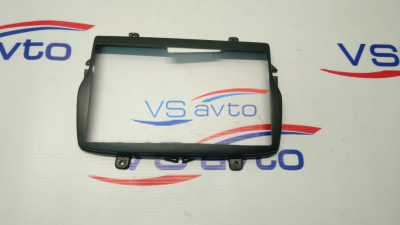 Рамка переходная для магнитолы 2 DIN Лада Веста