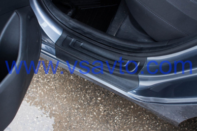 Накладки на пороги Hyundai Solaris 2
